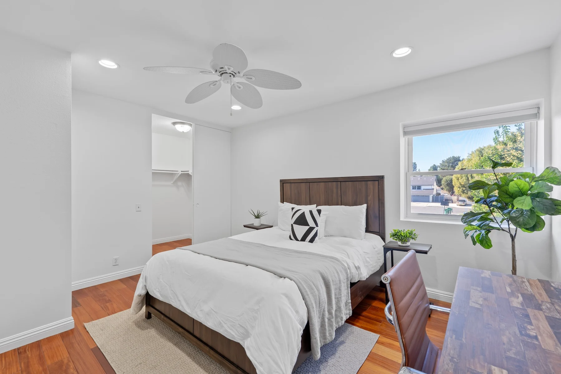 Secondary bedroom at 7 Boone